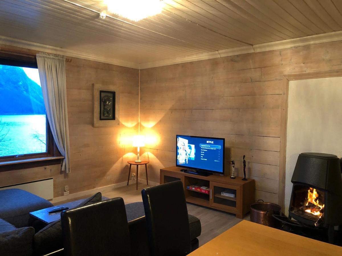 Apartment With Lake View In Jolster Årdal Zewnętrze zdjęcie